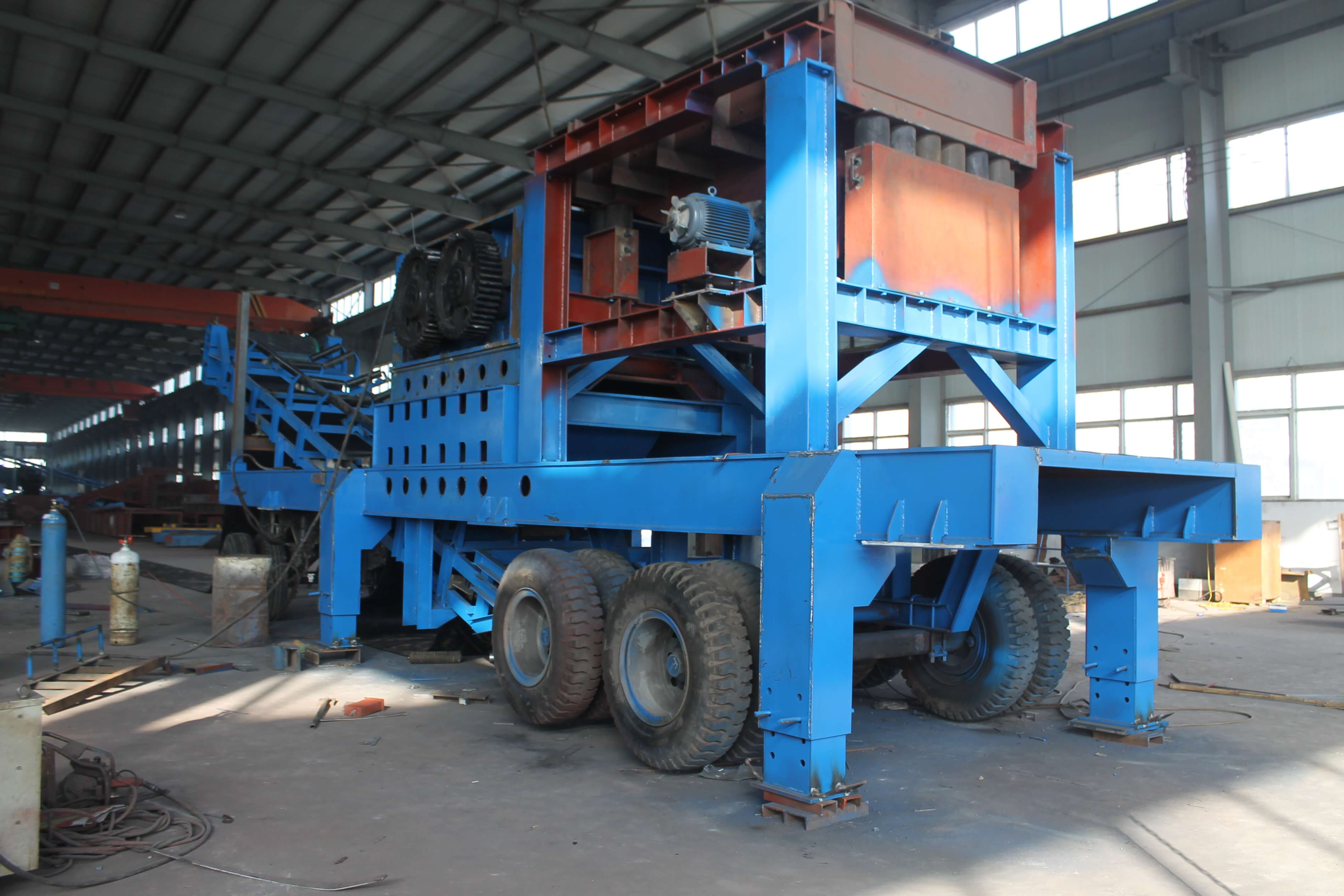 轮胎式移动韦德官方网厂家